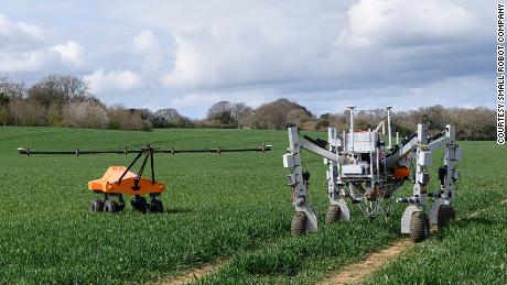 what do farmers use to kill weeds