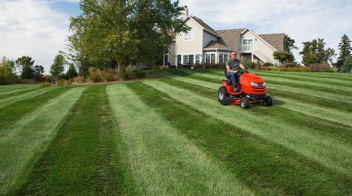 how to stripe a lawn with a riding mower