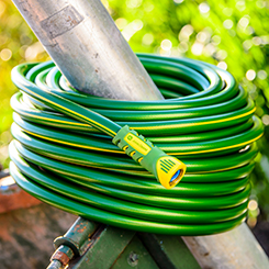 how many gpm is a garden hose