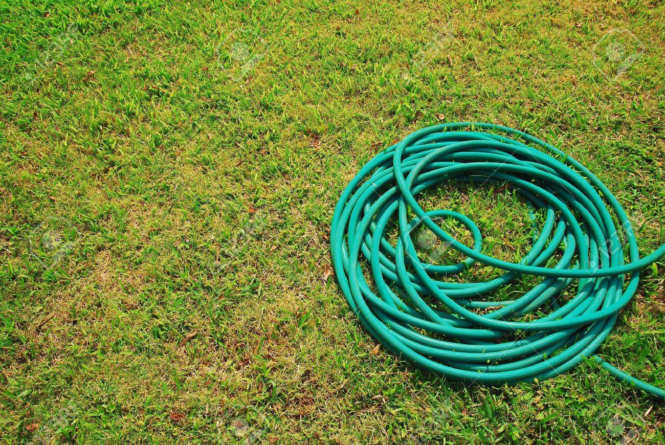 how to connect two garden hoses